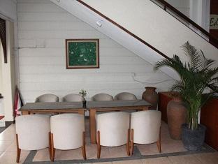 Edelweis Hotel Бандунг Экстерьер фото